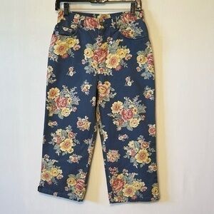 Jones New York Sport Capri Pants Women's Size 6 Floral Blue.